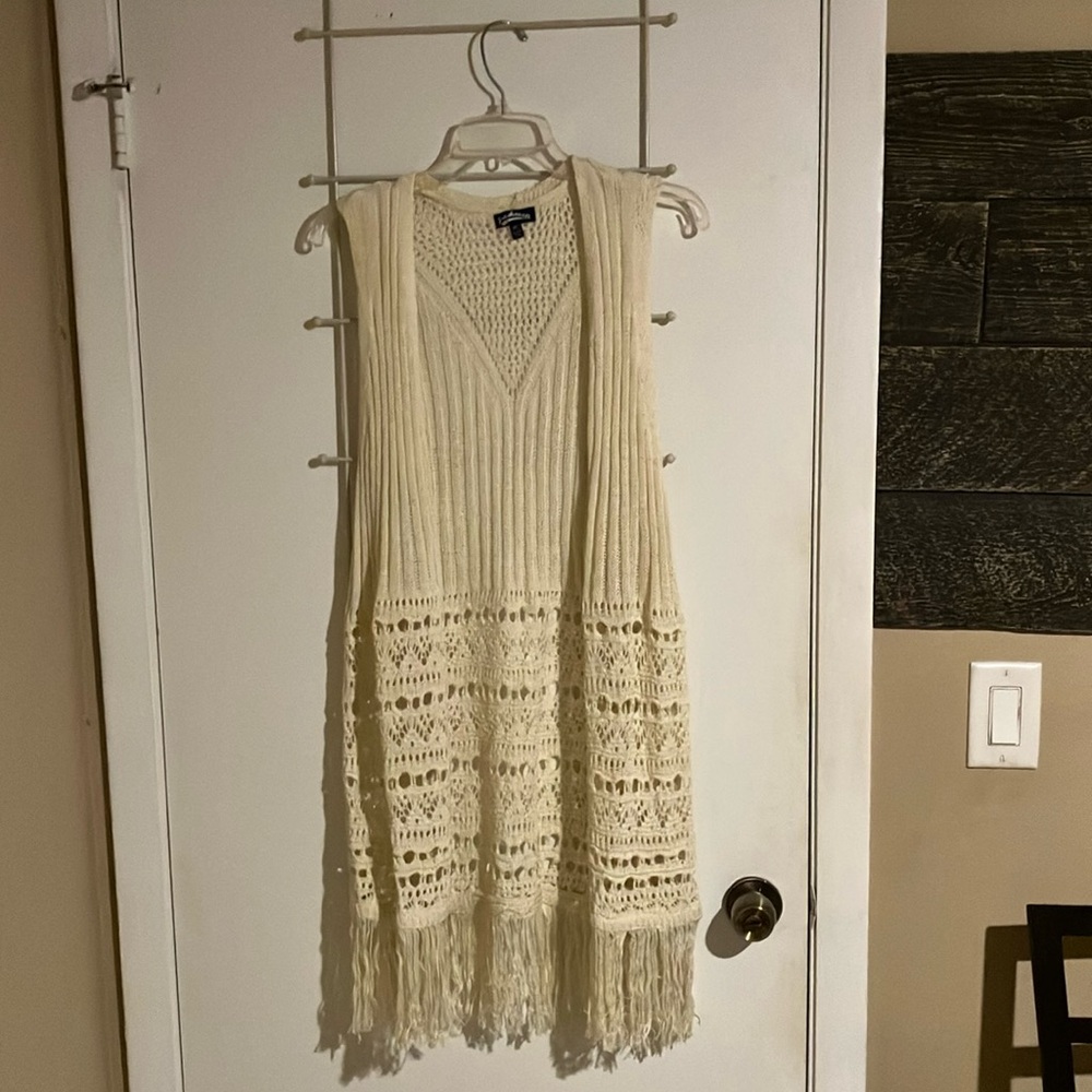 Solid Color woven hollow crochet. Med long Top. French style